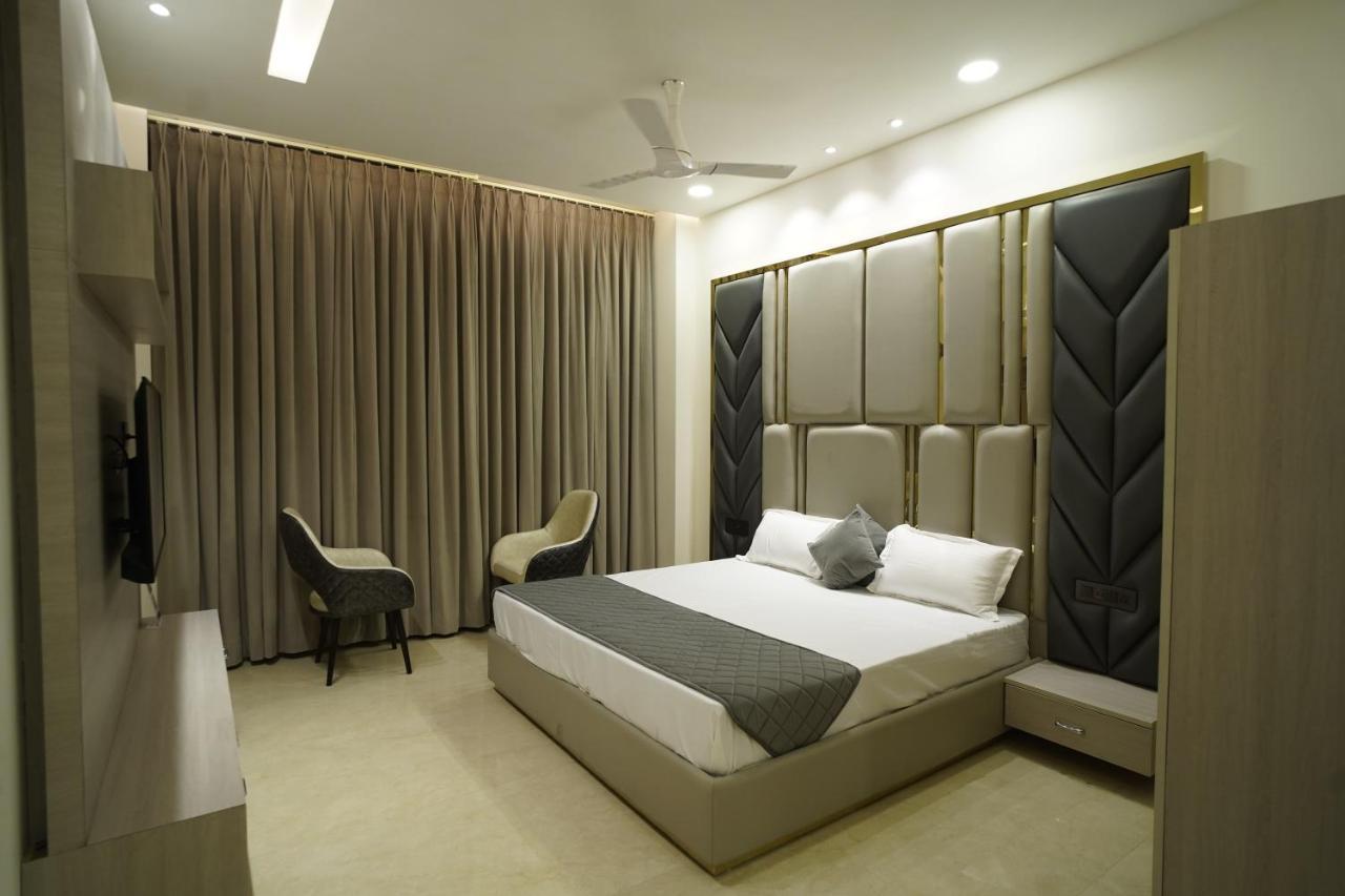 Ovel Hotel Лудхиана Номер фото